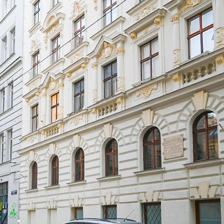 Exclusive Suite Museumsquartier Vienna Esterno foto